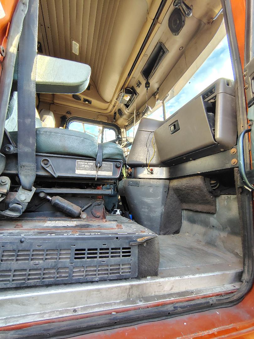 1998 INTERNATIONAL 9300 - Image 18